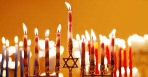 Hanouccia Hanoucca fête juive des lumières Hanouka Hannuka Hannukah Allumage