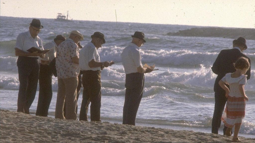 priere-mer-israel-plage-yomhaatsamout-fetenationale