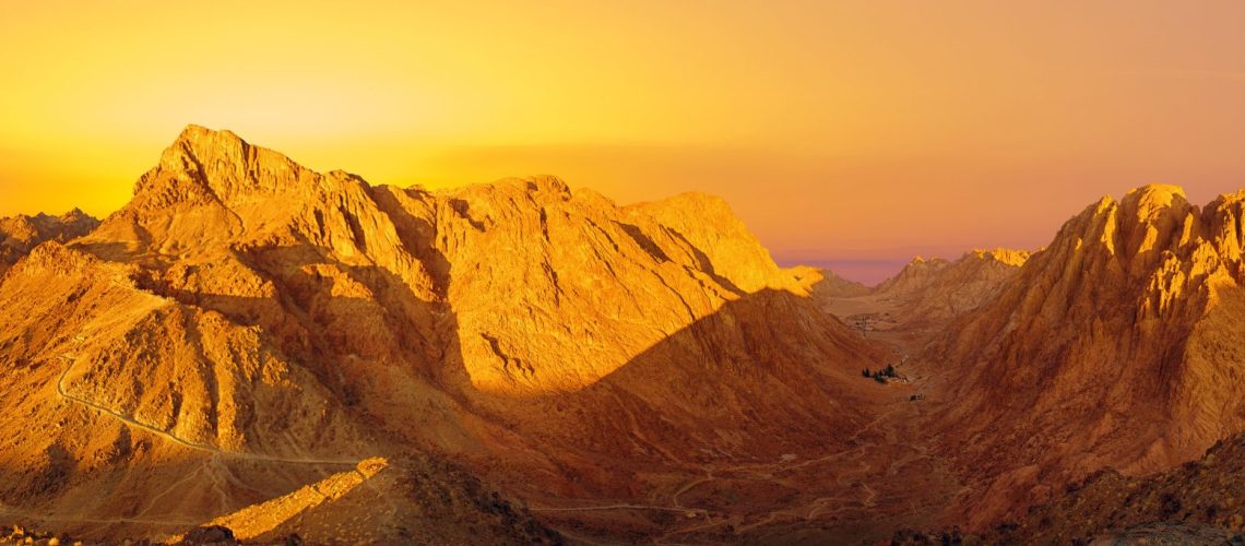 mont-sinai-don-de-la-torah-judaisme-massorti